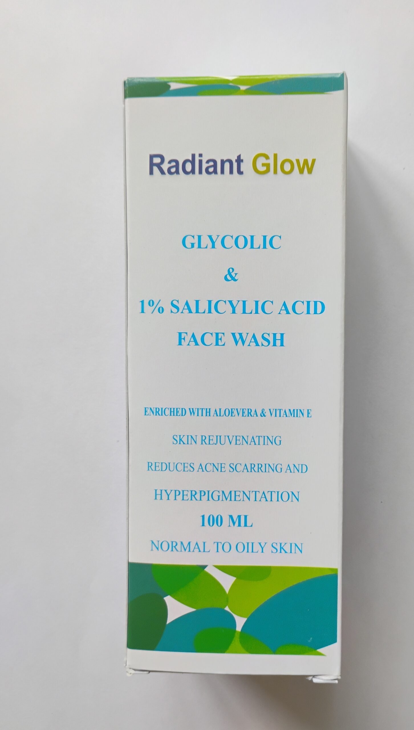 Radiant Glow Glycolic & 1% Salicylic Acid FaceWash